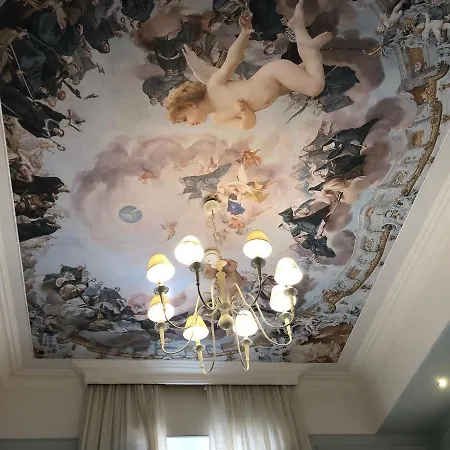 Navona Central 3*