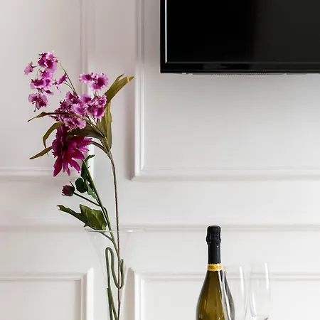 纳沃纳中央套房酒店 4* 罗马