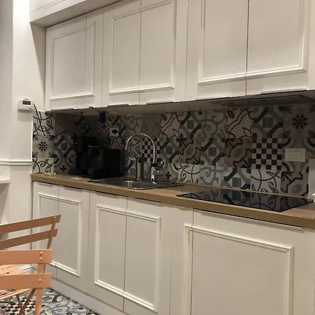 纳沃纳中央套房酒店 罗马