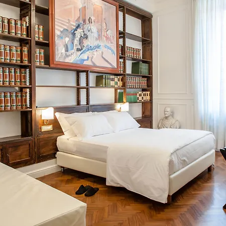 纳沃纳中央套房酒店 招待所