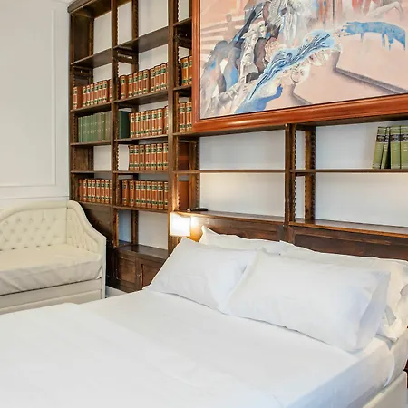 Navona Central Guest house